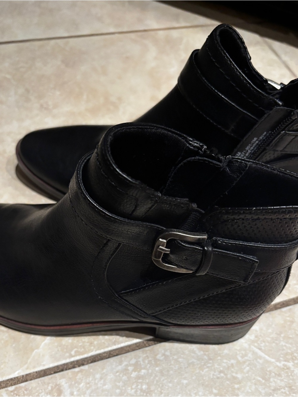 Women’s Bare Traps Ankle Boots Size 8.5 Like New